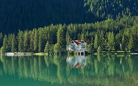 Hotel Seehaus - Only Adults - Mountain Lake Resort