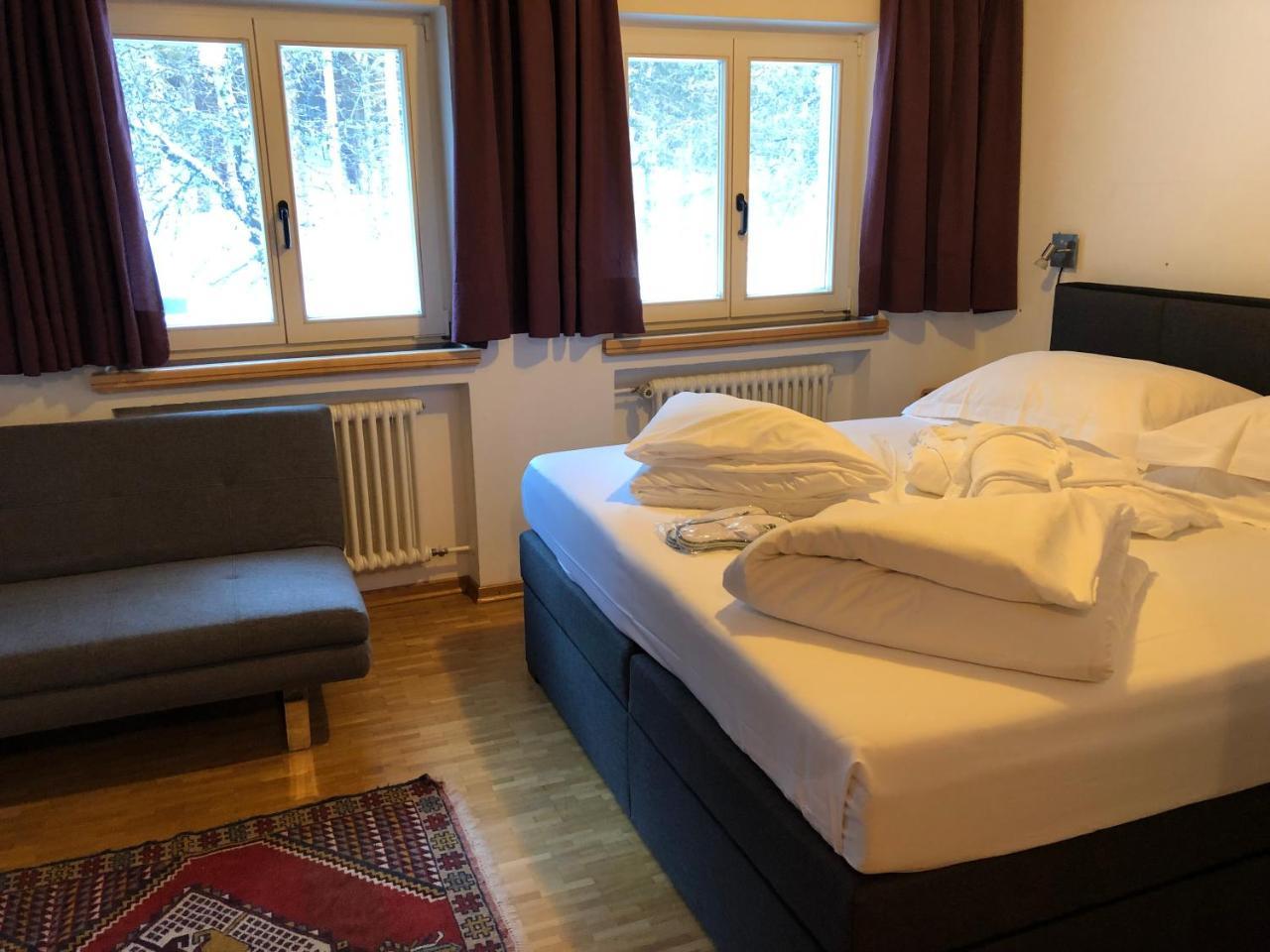 Hotel Seehaus - Only Adults - Mountain Lake Resort Antholz Mittertal Exterior foto