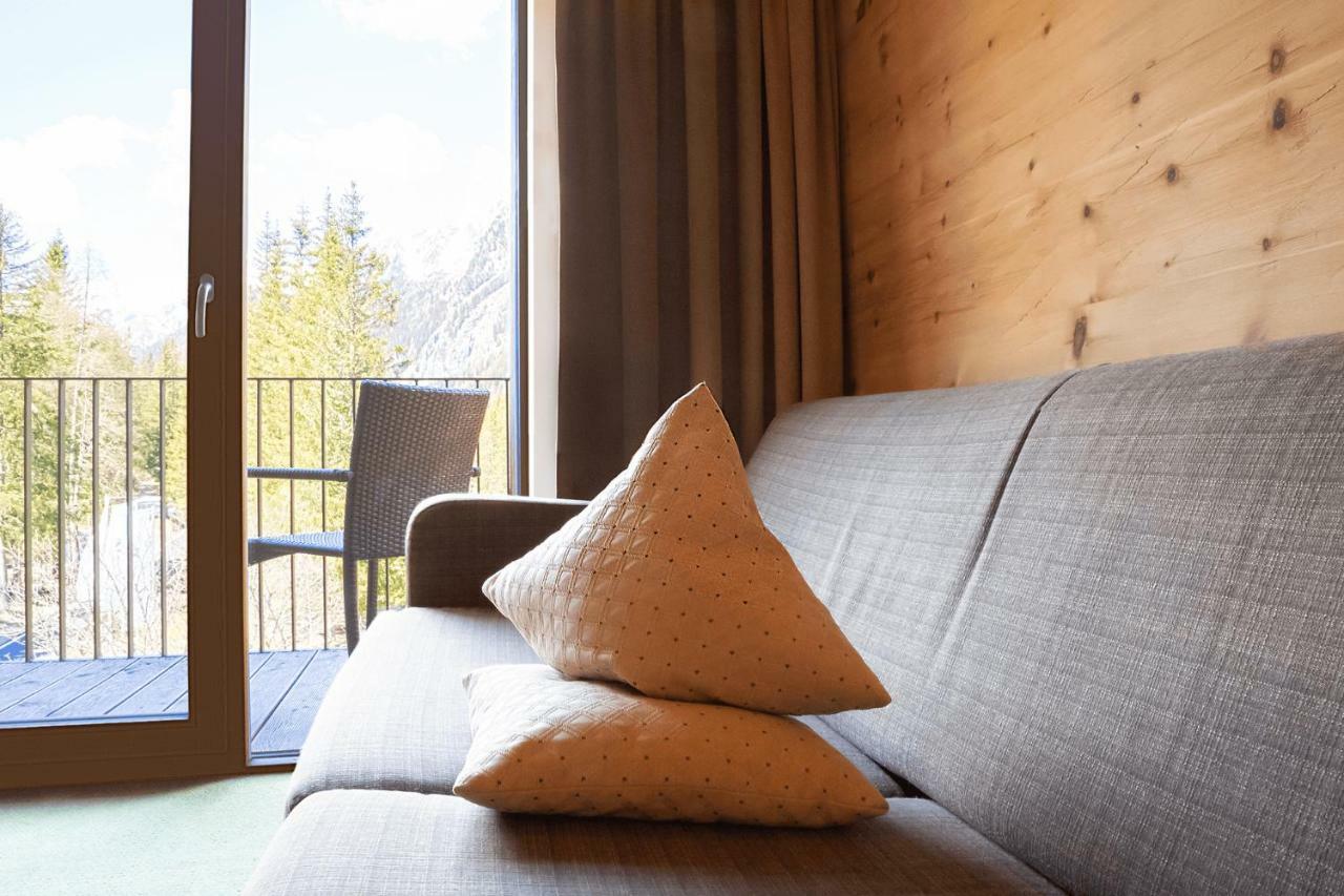 Hotel Seehaus - Only Adults - Mountain Lake Resort Antholz Mittertal Exterior foto